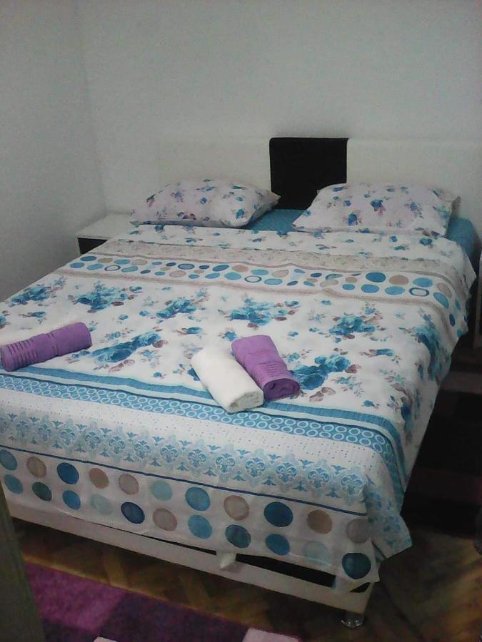 Apartmani Pavkovic Stari Mikanovci Buitenkant foto